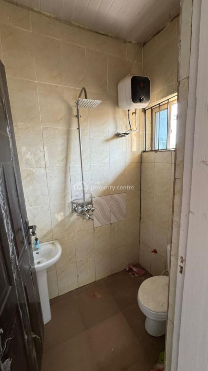 2 Bedroom Flat, Orilemo / Treasure Island Estate, Obafemi Owode, Ogun, Terraced Bungalow for Rent