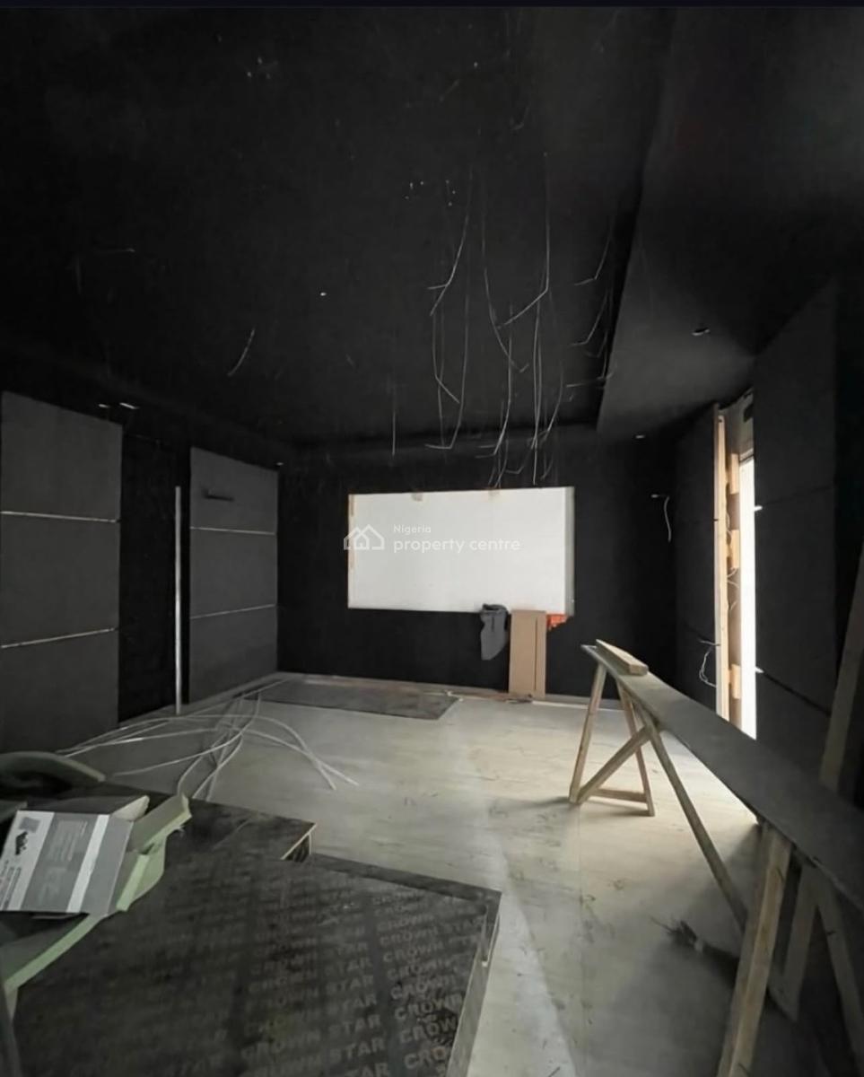 Stunning 5 Bedroom Terrace Duplex with Swimming Pool and Bq, Osapa, Lekki, Lagos, Terraced Duplex for Sale