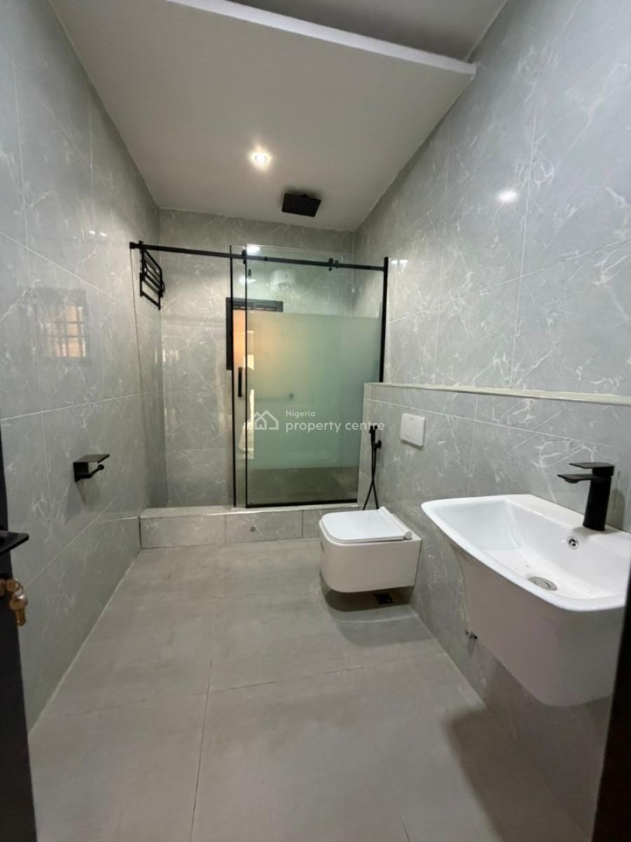 Beautiful 4-bedroom Apartment, Life Camp, Abuja, Flat / Apartment for Sale