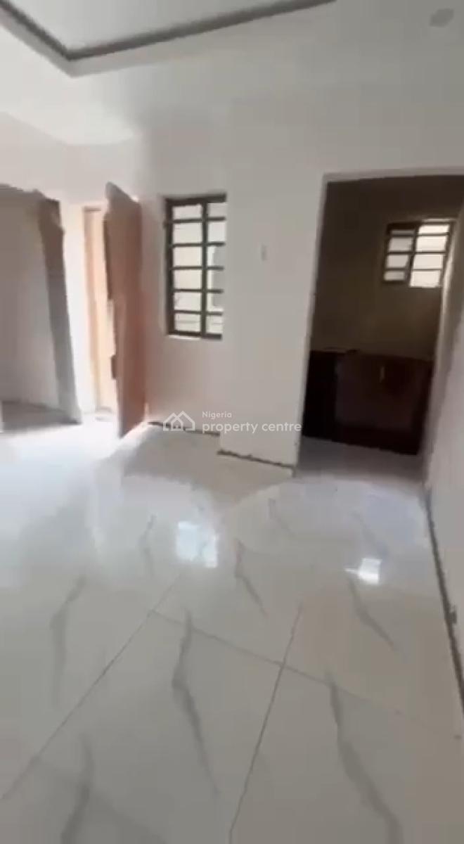 Newly Built Miniflat, Shomolu, Lagos, Flat / Apartment for Rent