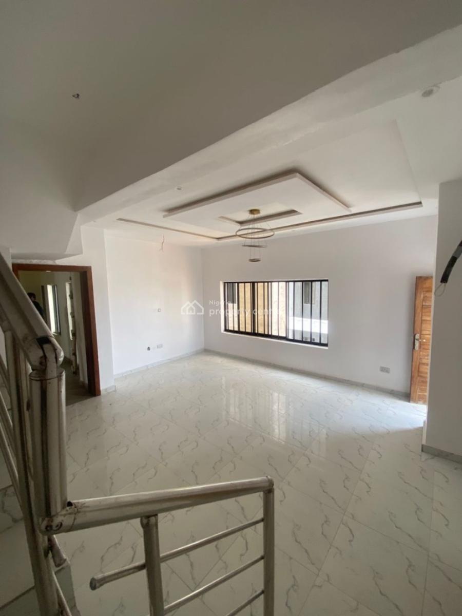 Standard 2bedroom Duplex Facing Coastal Road with Pool & Gym, Directly Facing Coastal Road, Ikate Elegushi, Lekki, Lagos, Terraced Duplex for Sale