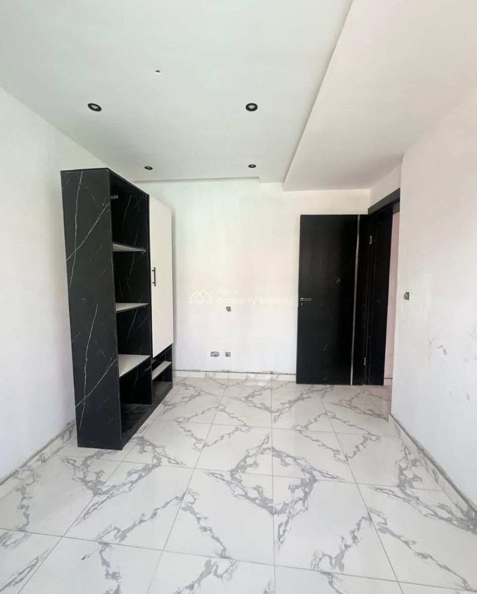 Lovely 2 Bedroom Apartment with Bq, Ikate, Lekki, Lagos, Block of Flats for Sale