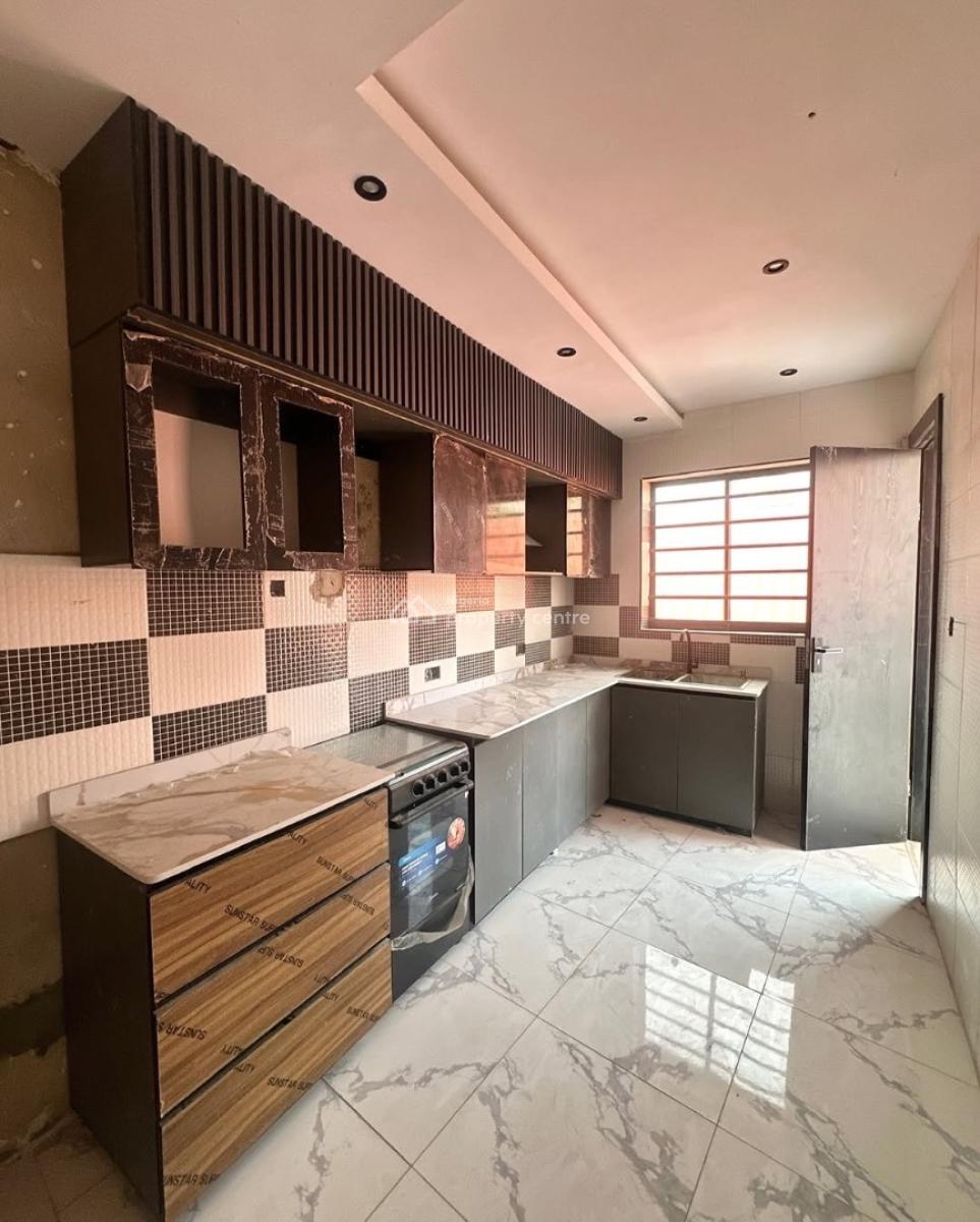 Lovely 2 Bedroom Apartment with Bq, Ikate, Lekki, Lagos, Block of Flats for Sale