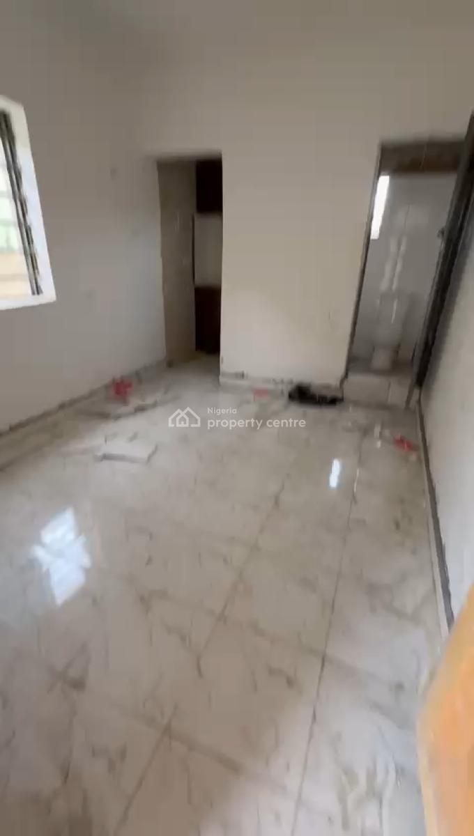 Newly Built Roomself Contained Ground Floor, Shomolu, Lagos, Flat / Apartment for Rent