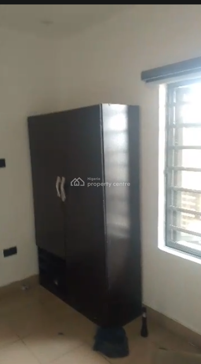 Super Spacious  Mini- Flat, Ogombo, Ajah, Lagos, Flat / Apartment for Rent