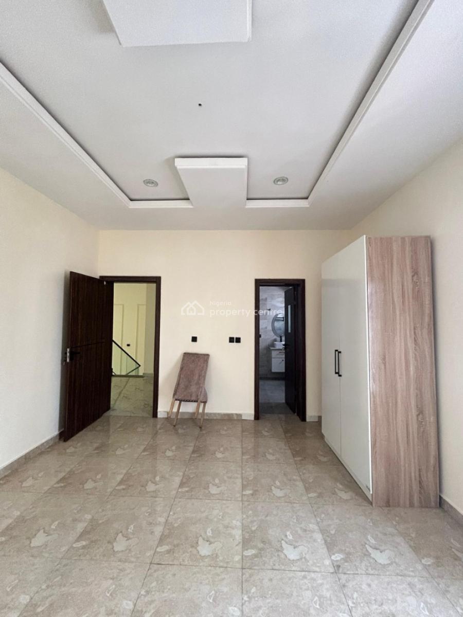 5 Bedroom Fully  Detached Duplex with Bq, Ikota, Lekki, Lagos, Detached Duplex for Rent
