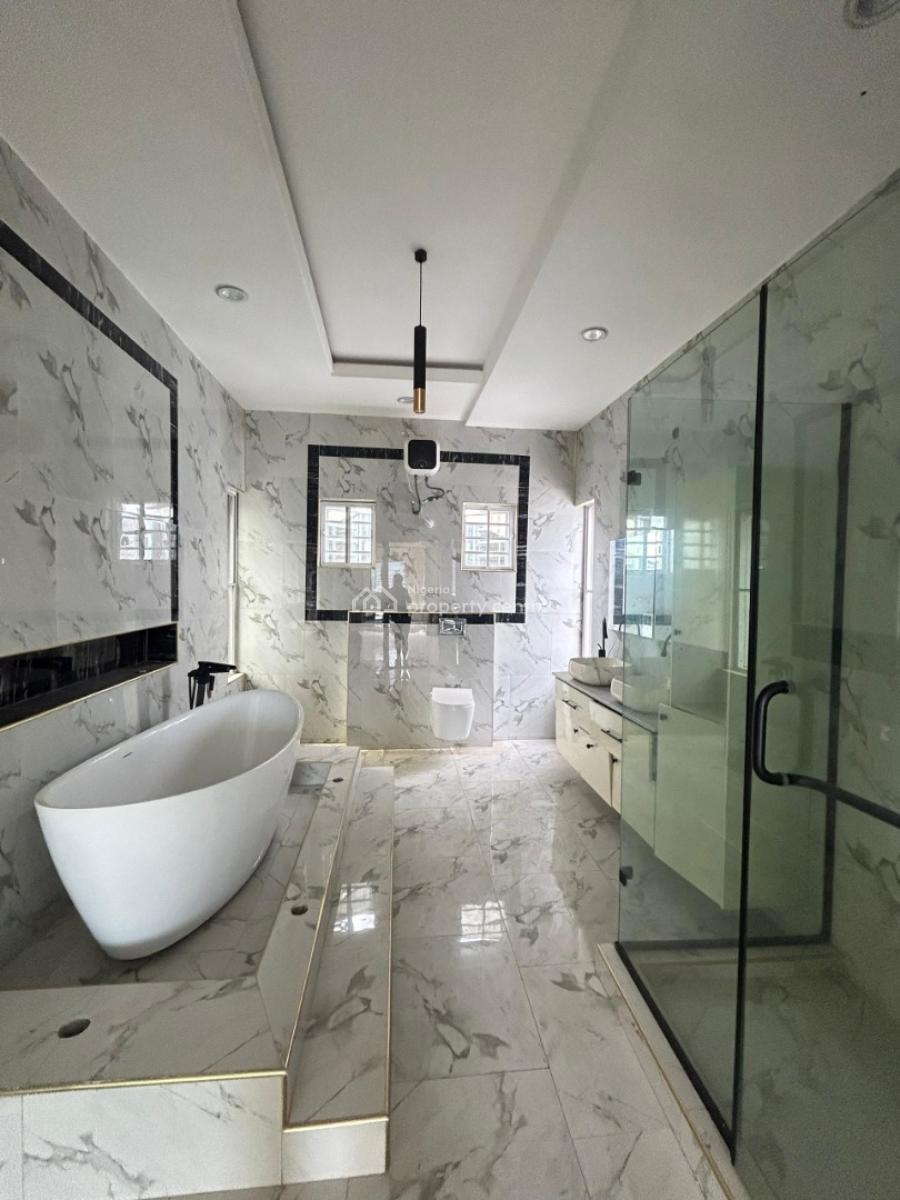 5 Bedroom Fully  Detached Duplex with Bq, Ikota, Lekki, Lagos, Detached Duplex for Rent