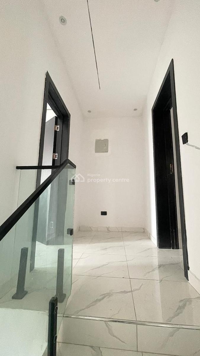 Splendid 3 Bedroom Semi Detached  Duplex with Bq, Ikota, Lekki, Lagos, Semi-detached Duplex for Sale