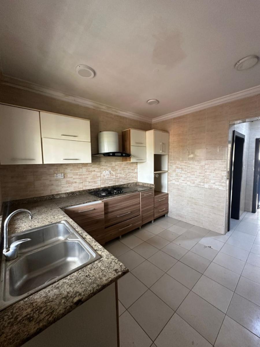 Well-maintained Spacious 3-bedroom Fully Serviced Apartment, Ikoyi, Lagos, Flat / Apartment for Rent