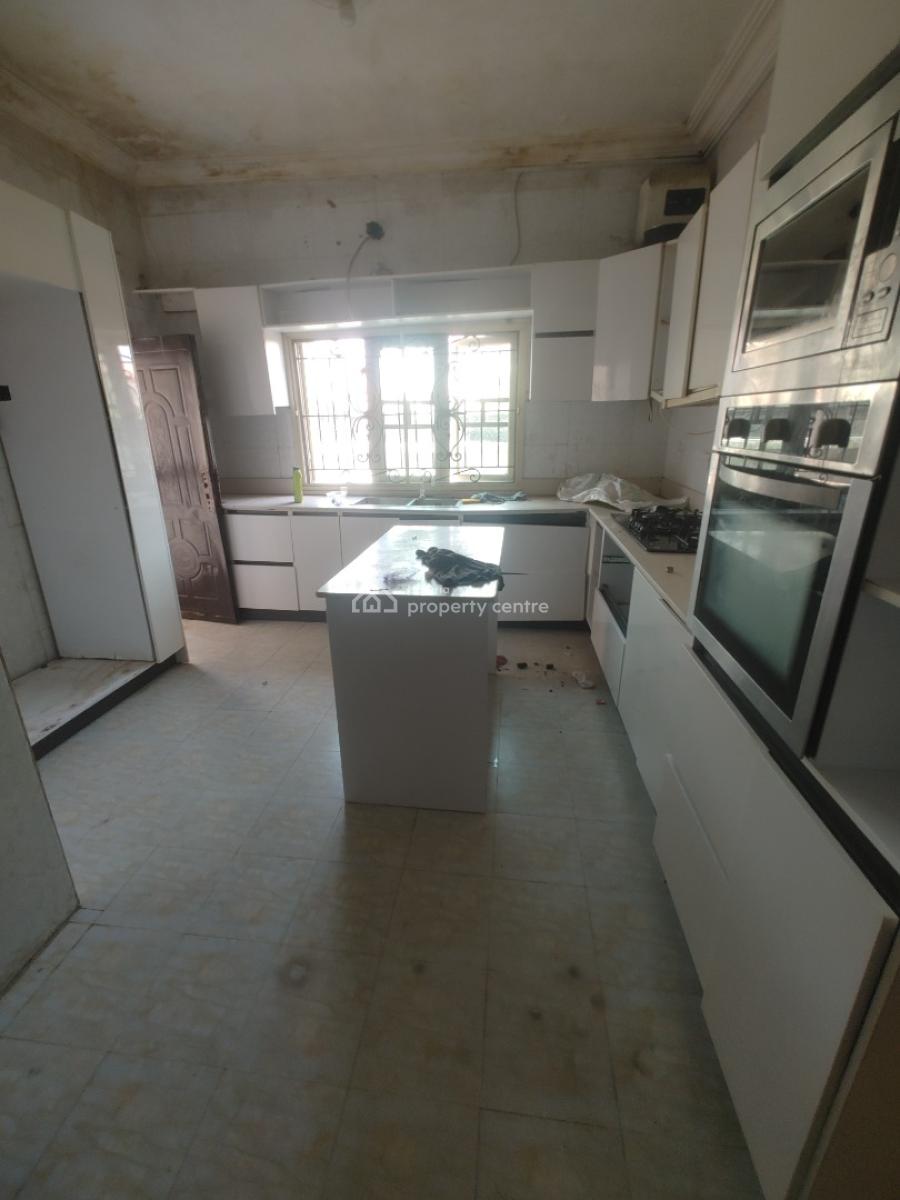 a 4 Bedroom Duplex with Bq Alone in Compound, Sangotedo, Ajah, Lagos, Flat / Apartment for Rent