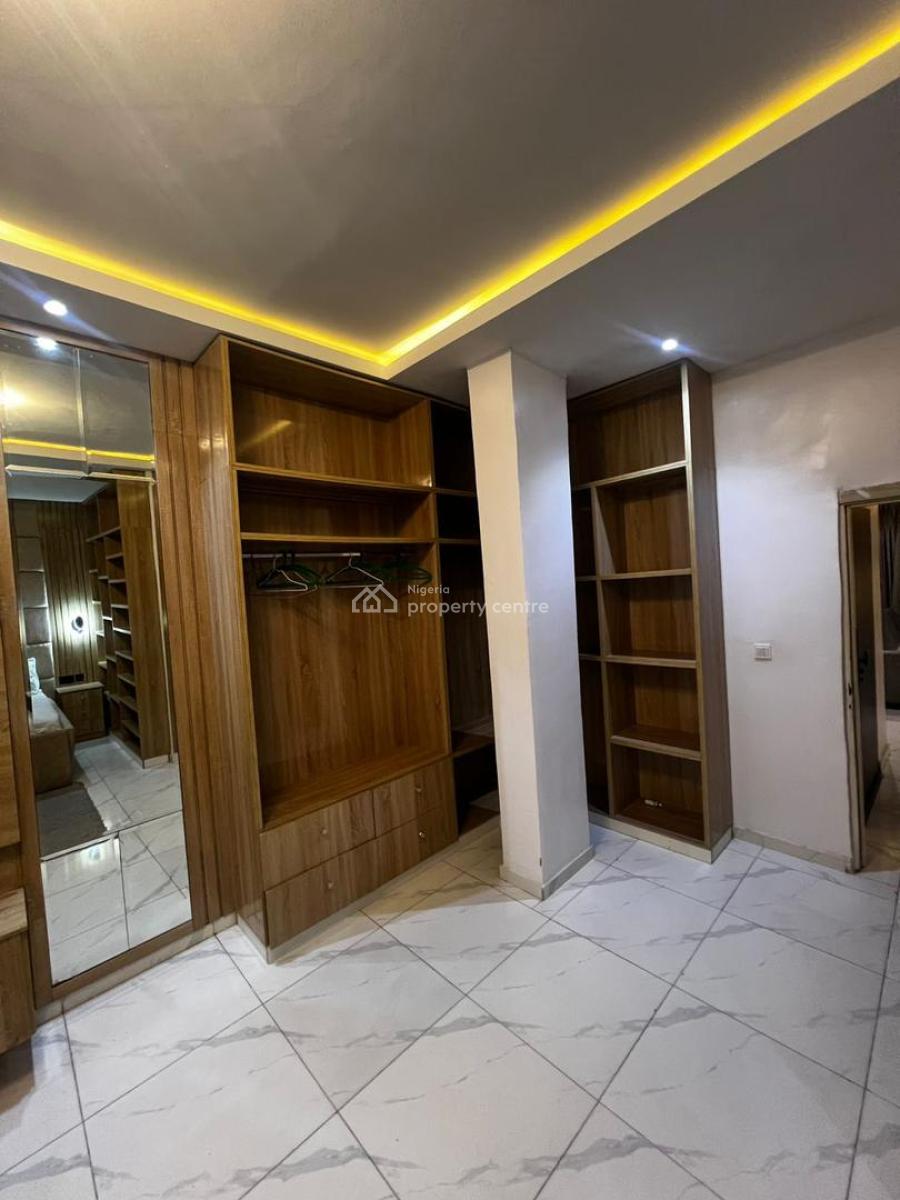 Fully Furnished 1 Bedroom Mini Flat (room & Parlour), Freedom Way, Lekki Phase 1, Lekki, Lagos, Mini Flat (room and Parlour) for Sale