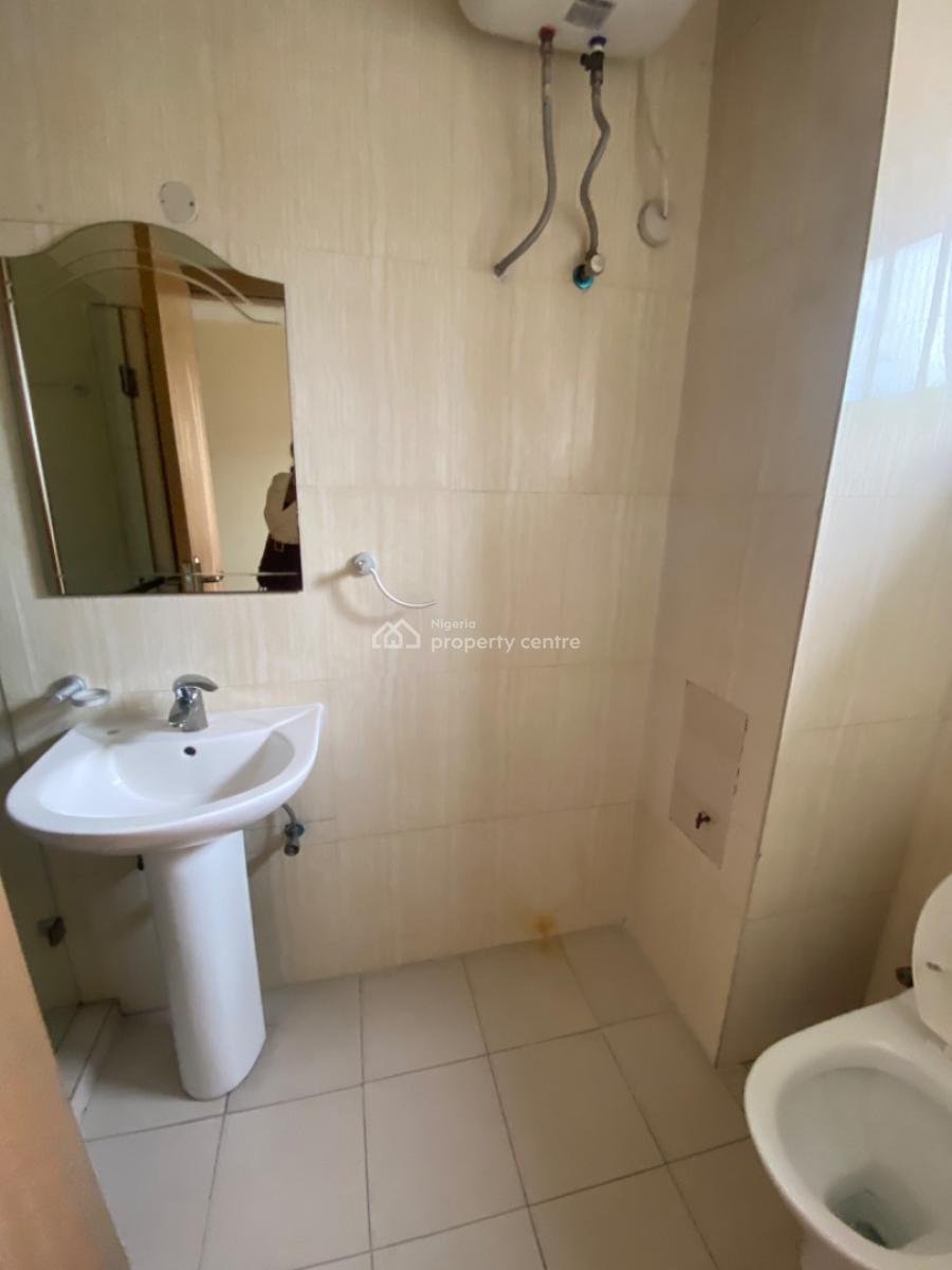 Luxury 3 Bedroom Flat, Rivtaf Golf Estate, Trans Amadi, Port Harcourt, Rivers, Flat / Apartment for Sale