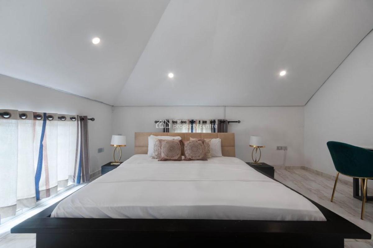 Luxury 3 Bedroom with Snooker Board, Lekki Phase 1, Lekki, Lagos, Terraced Duplex Short Let