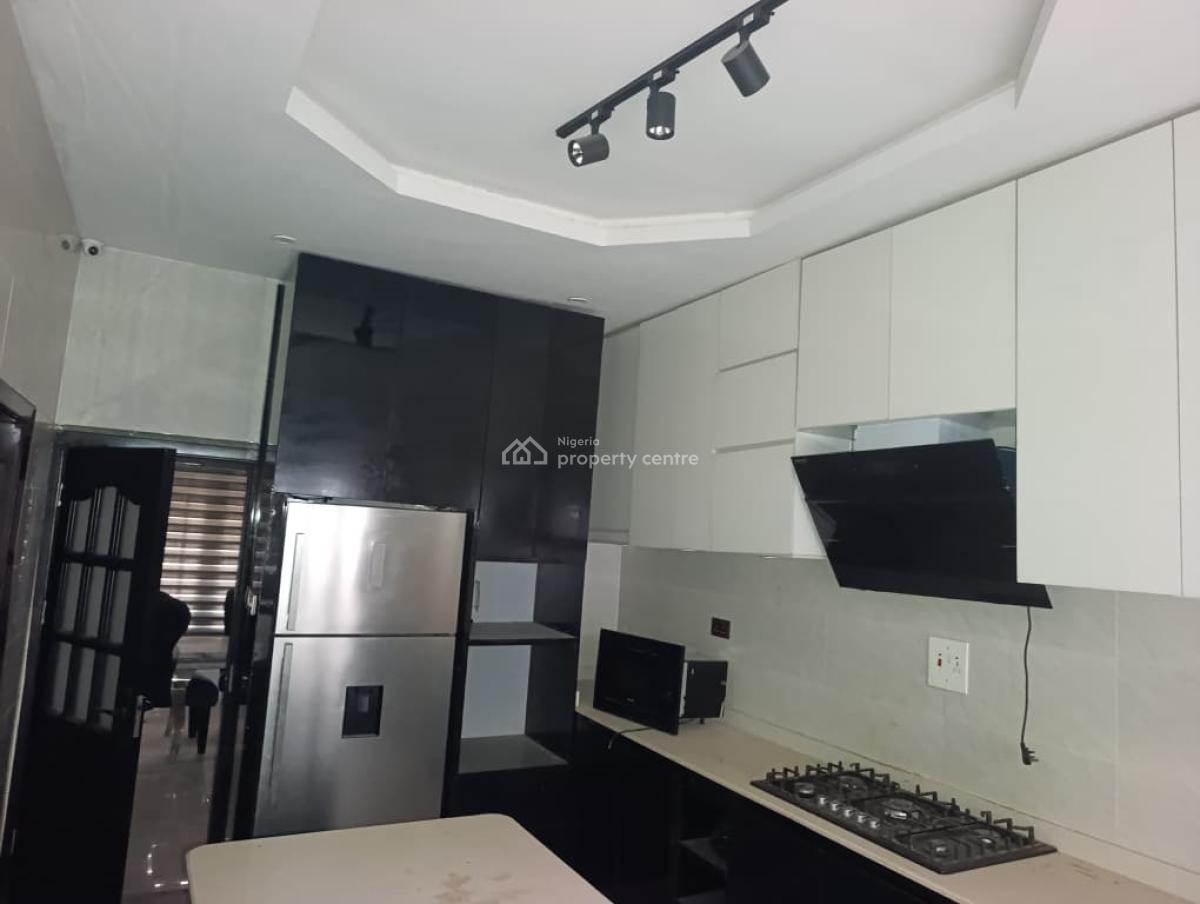 Well and Fully Furnished Modern 4 Bedroom Bungalow, Ekeerin, Ologuneru, Ibadan, Oyo, Detached Bungalow for Sale