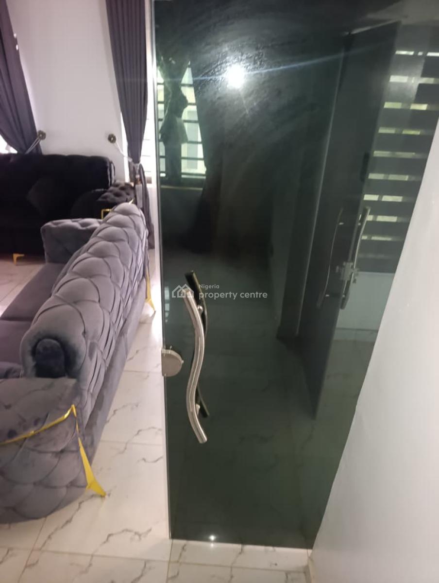 Well and Fully Furnished Modern 4 Bedroom Bungalow, Ekeerin, Ologuneru, Ibadan, Oyo, Detached Bungalow for Sale