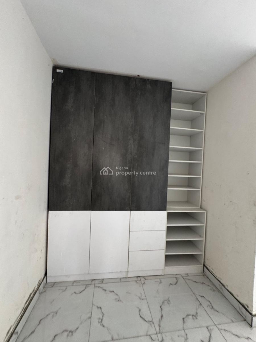 Newly Built 2 Bedroom Apartment with Pool , Elevator and Gym, Osapa, Lekki Phase 1, Lekki, Lagos, Flat / Apartment for Sale