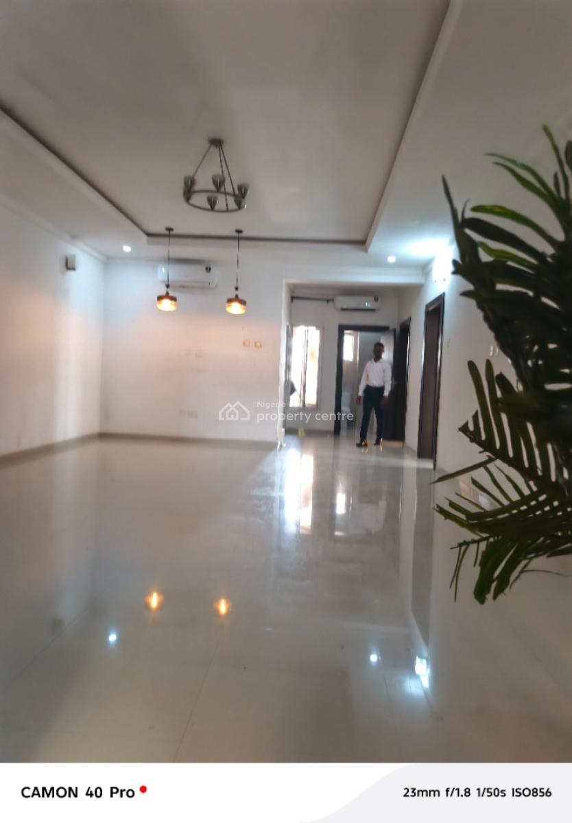 2 Bedroom Apartment, Off Ligali Ayorinde, Victoria Island (vi), Lagos, Flat / Apartment for Rent