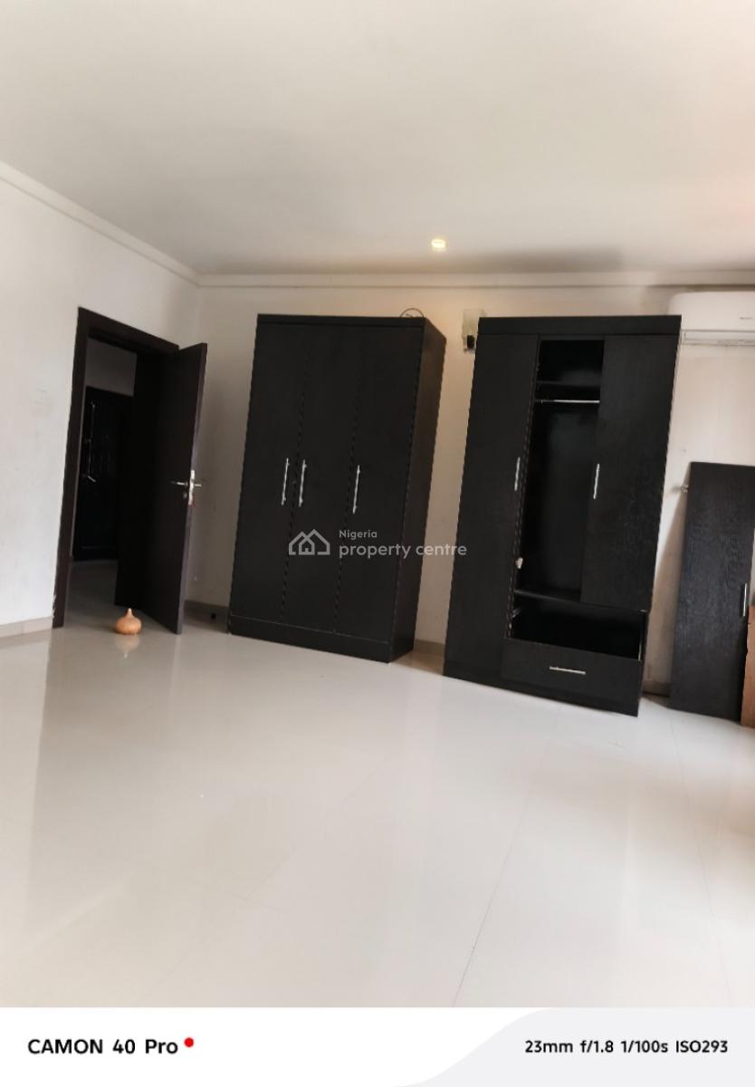 2 Bedroom Apartment, Off Ligali Ayorinde, Victoria Island (vi), Lagos, Flat / Apartment for Rent