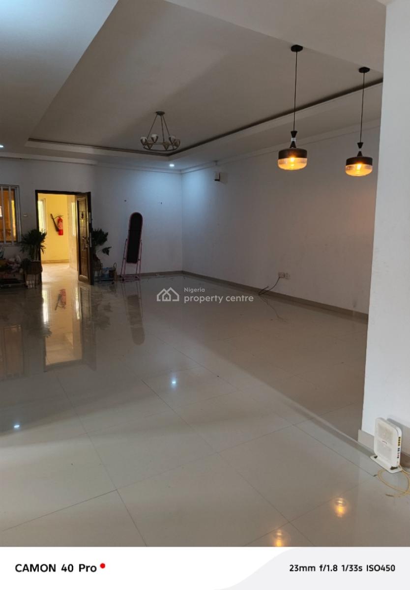 2 Bedroom Apartment, Off Ligali Ayorinde, Victoria Island (vi), Lagos, Flat / Apartment for Rent