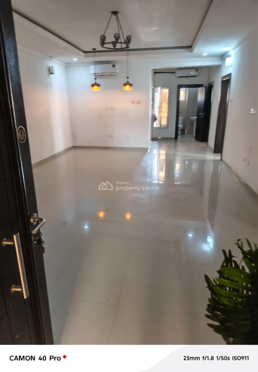 2 Bedroom Apartment, Off Ligali Ayorinde, Victoria Island (vi), Lagos, Flat / Apartment for Rent
