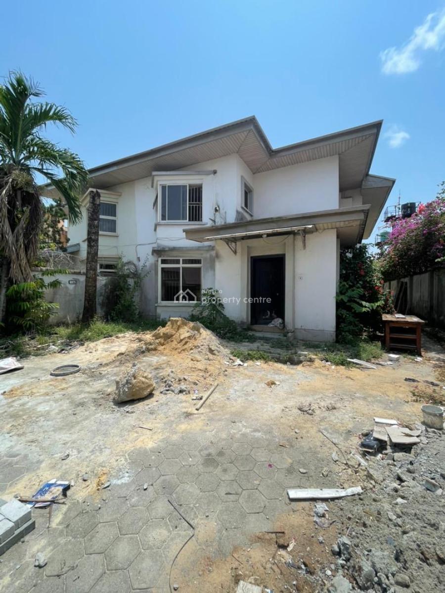 Adorable 4 Bedroom Semi Detached Duplex + Bq, Lekki Phase 1, Lekki, Lagos, Semi-detached Duplex for Rent