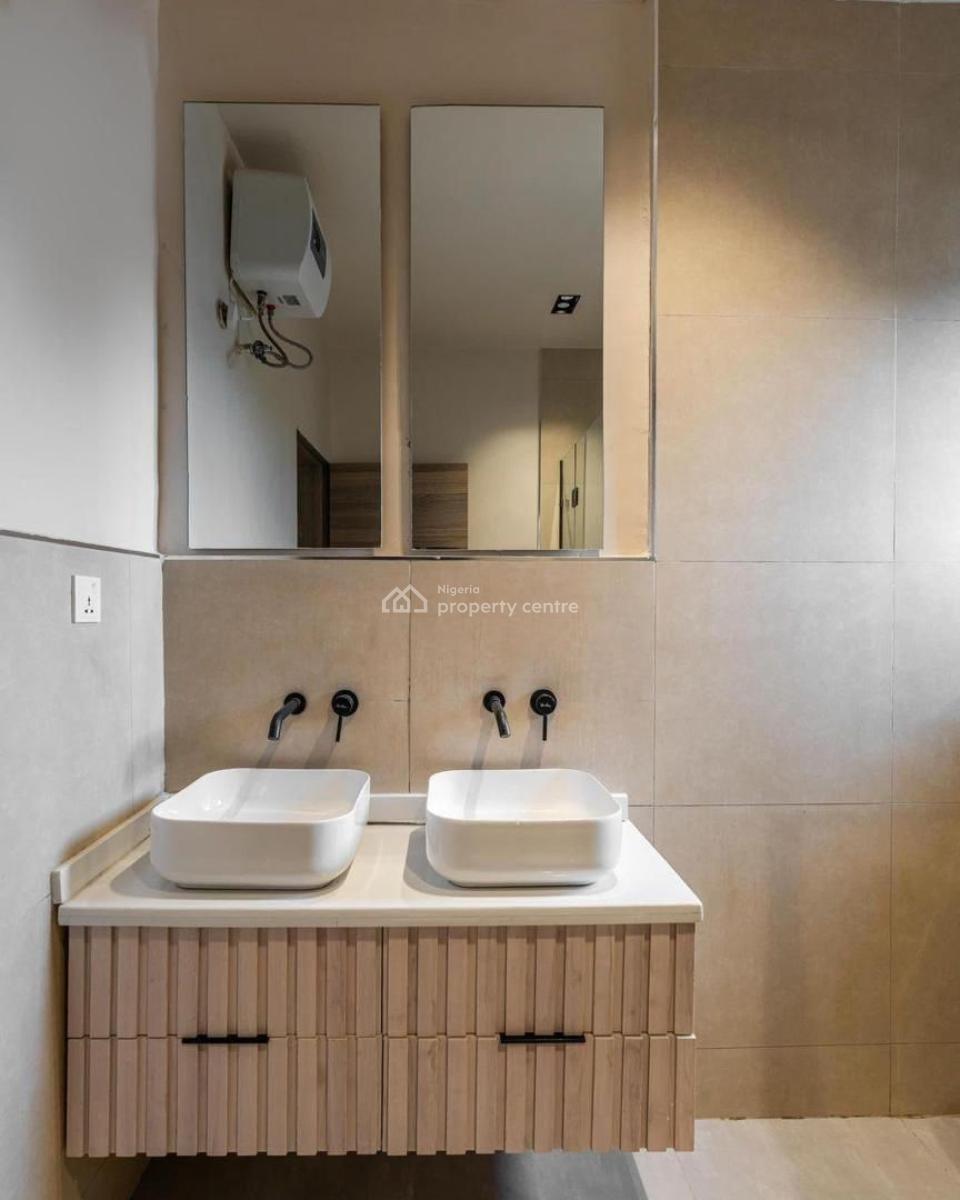 Aesthetically Pleasing 2 Bedroom, Lekki Phase 1, Lekki, Lagos, Flat / Apartment Short Let