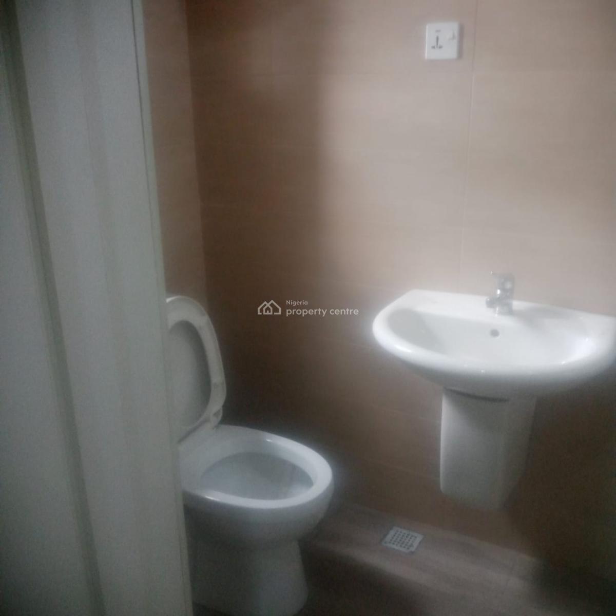 a Lovely Executive 3-bedroom Apartment, Maryland, Lagos, Flat / Apartment for Rent