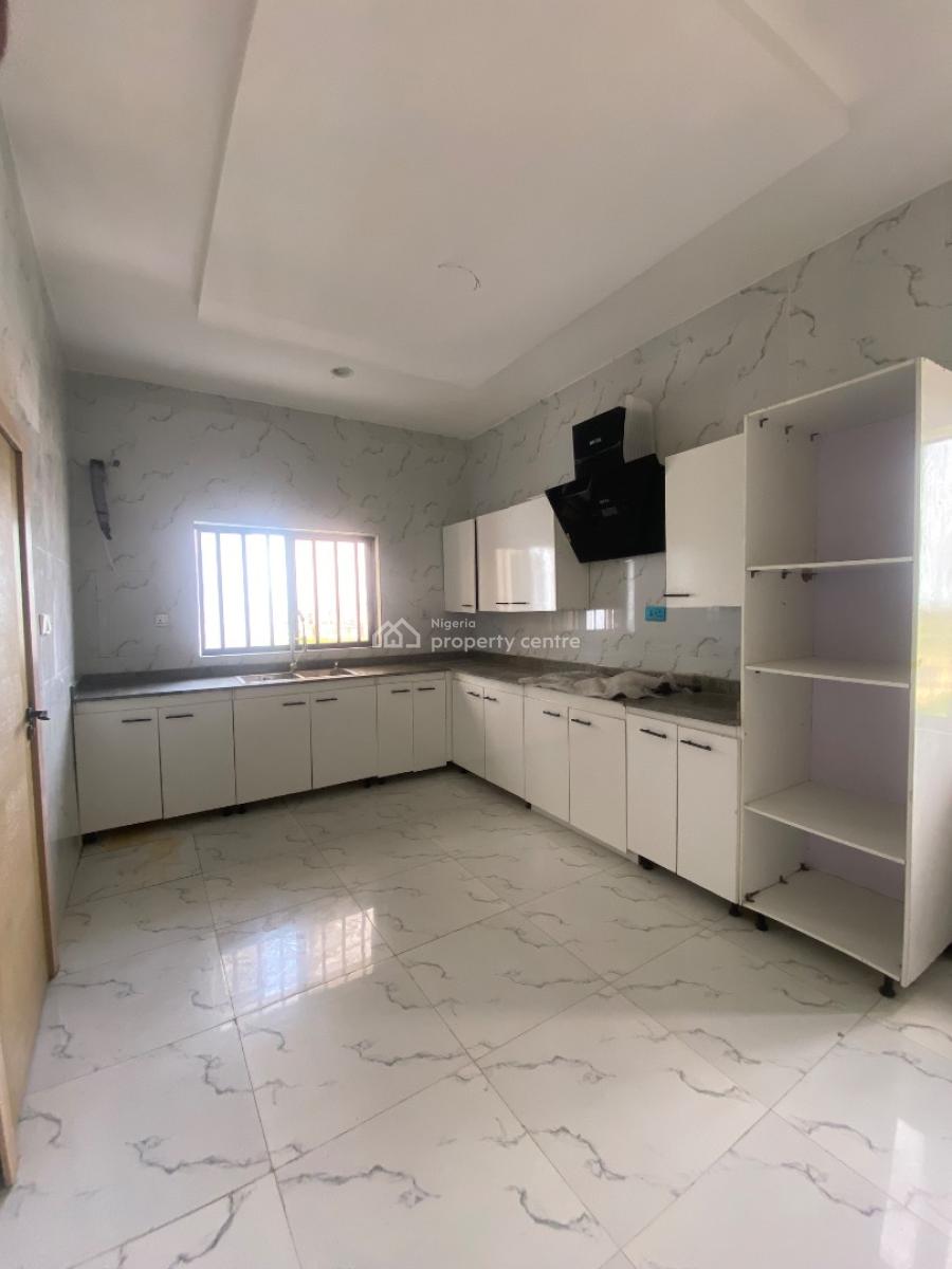 Luxury Serviced 2 Bedroom Maisonette with Ocean View, Lekki Phase 1, Lekki, Lagos, Terraced Duplex for Sale