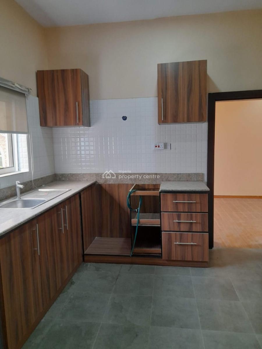 Lovely 2 Bedroom Apartment with Necessary Facilities, Off Ogombo Road, Abraham Adesanya, Lekki Scheme 2, Ajah, Lagos, Flat / Apartment for Rent