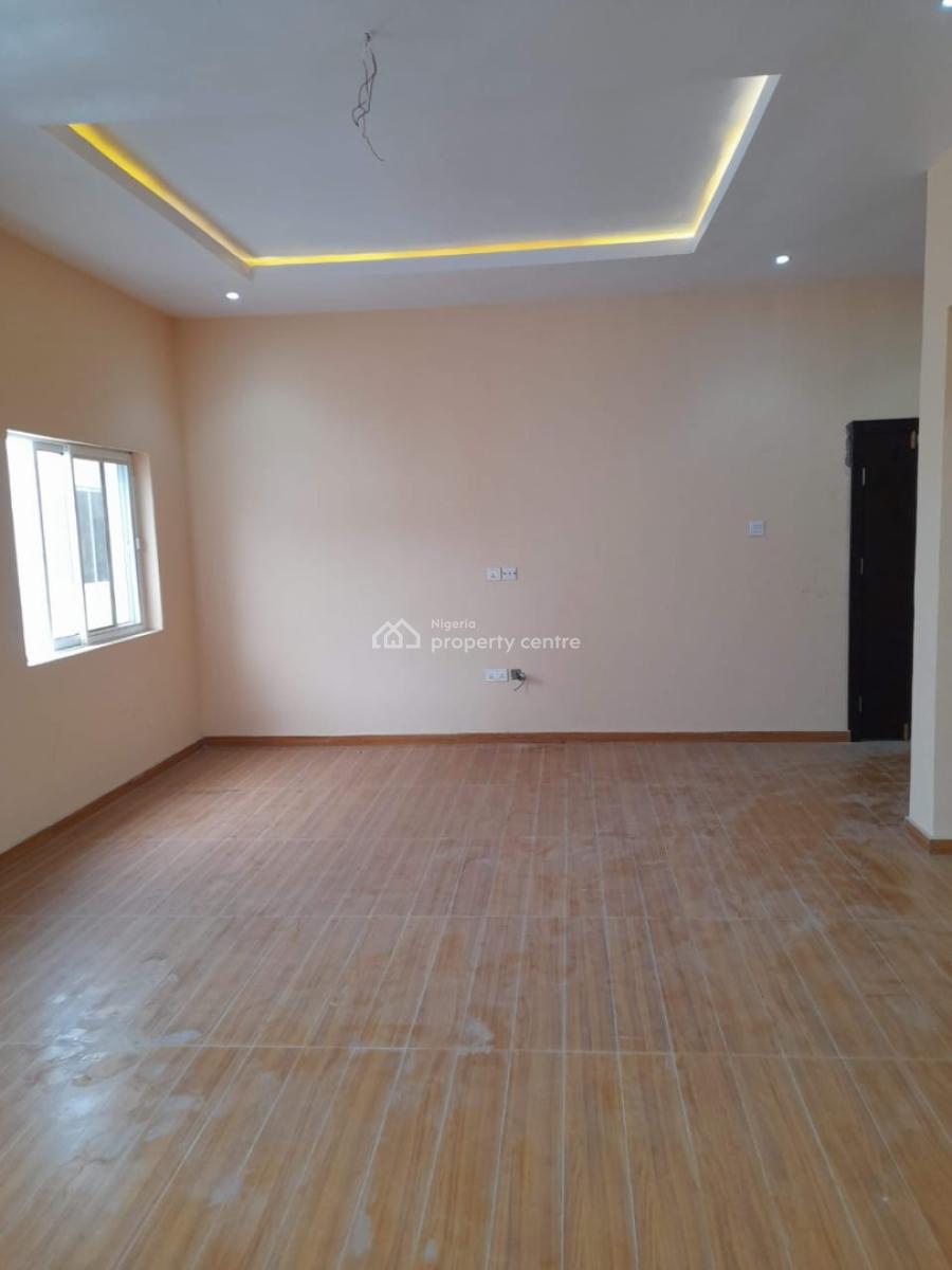 Lovely 2 Bedroom Apartment with Necessary Facilities, Off Ogombo Road, Abraham Adesanya, Lekki Scheme 2, Ajah, Lagos, Flat / Apartment for Rent