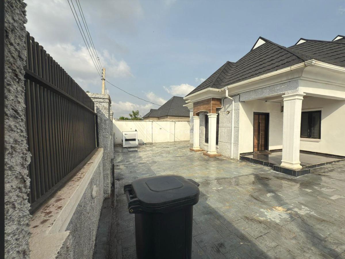 Exquisitely Built 4 Bedroom Bungalow, City Park and Garden Estate, Alakia, Ibadan, Oyo, Detached Bungalow for Sale