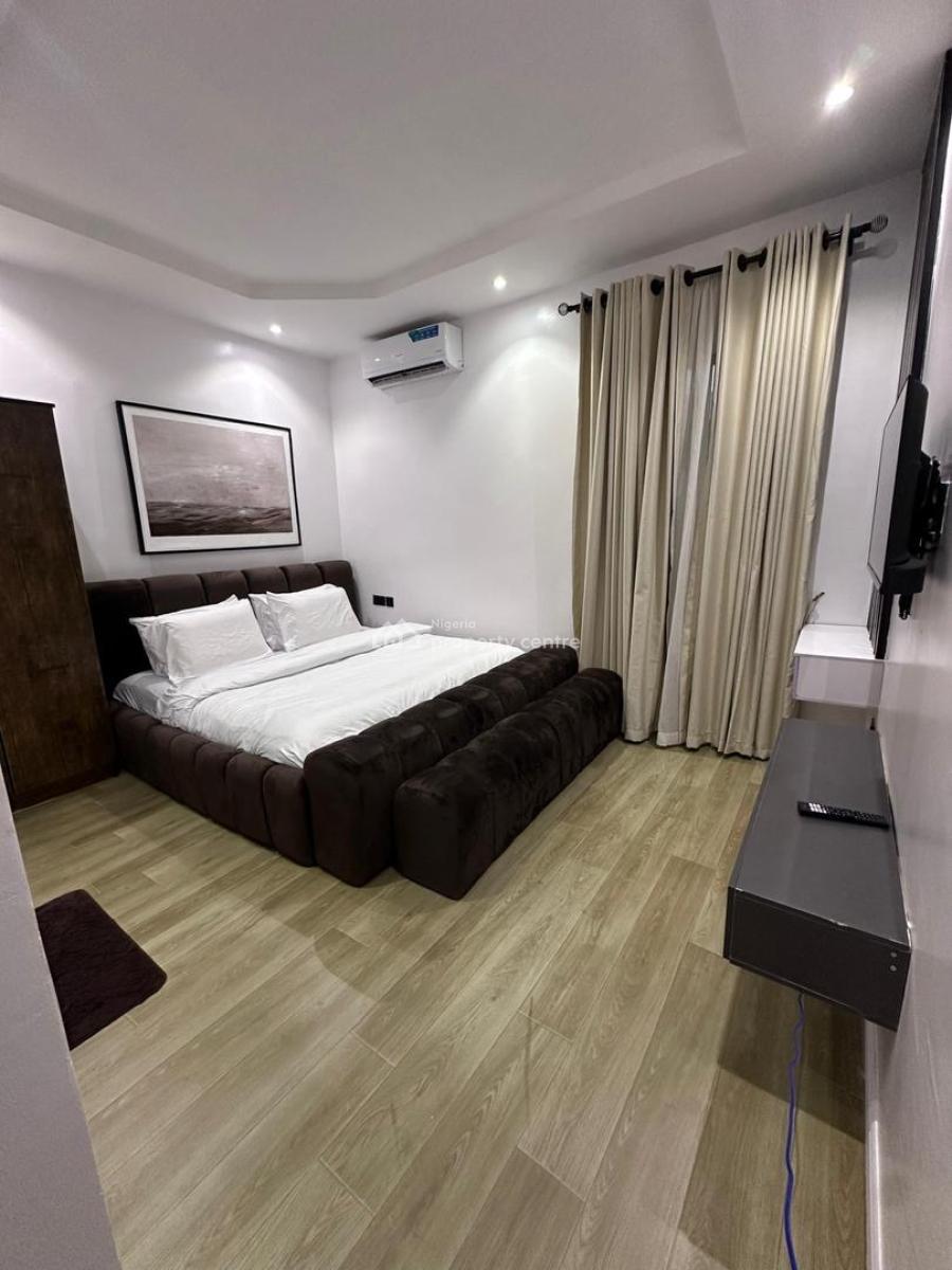 Luxury 1 Bedroom Apartment with Swimming Pool, Osborne Phase 2, Ikoyi, Lagos, Flat / Apartment Short Let