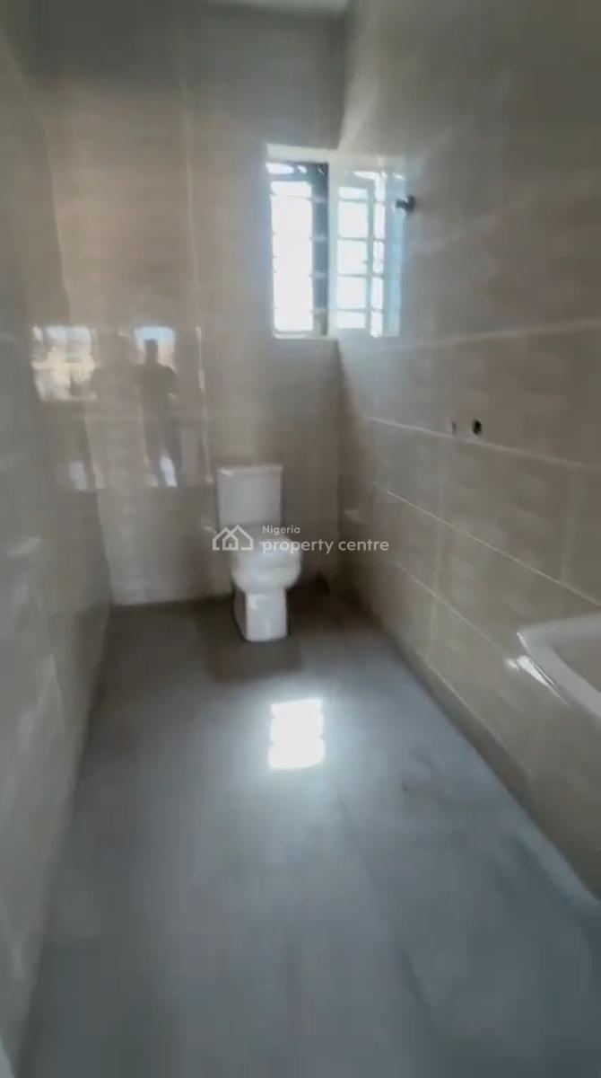 Newly Built Standard, Spacious 2 Bedroom and Mini Flat, Onipanu, Shomolu, Lagos, Flat / Apartment for Rent