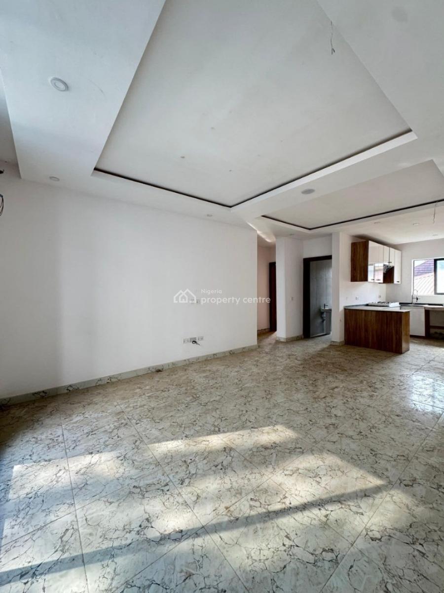 2 Bedroom Apartment, Chevron Drive, Lekki, Lagos, Block of Flats for Sale
