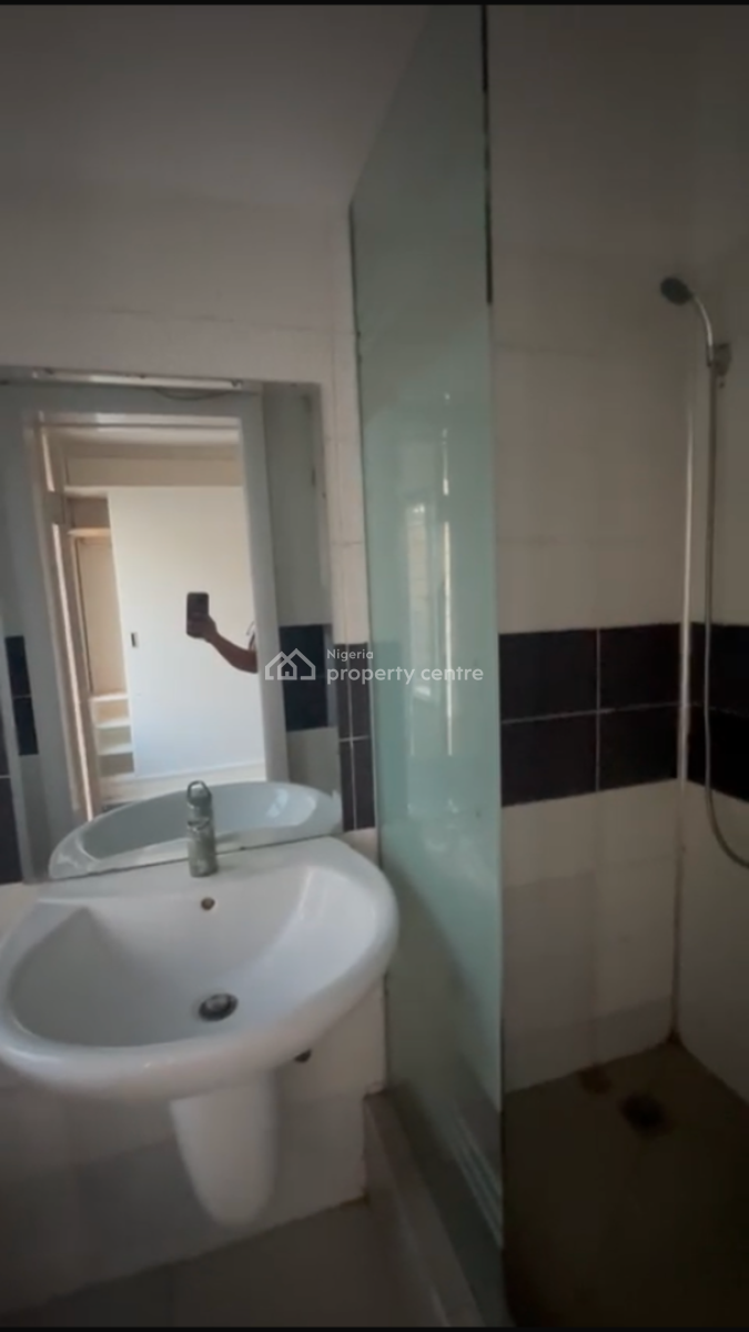 Luxury 2 Bedroom Apartment with Excellent Facility, Lekki Phase 1, Lekki, Lagos, Flat / Apartment for Rent