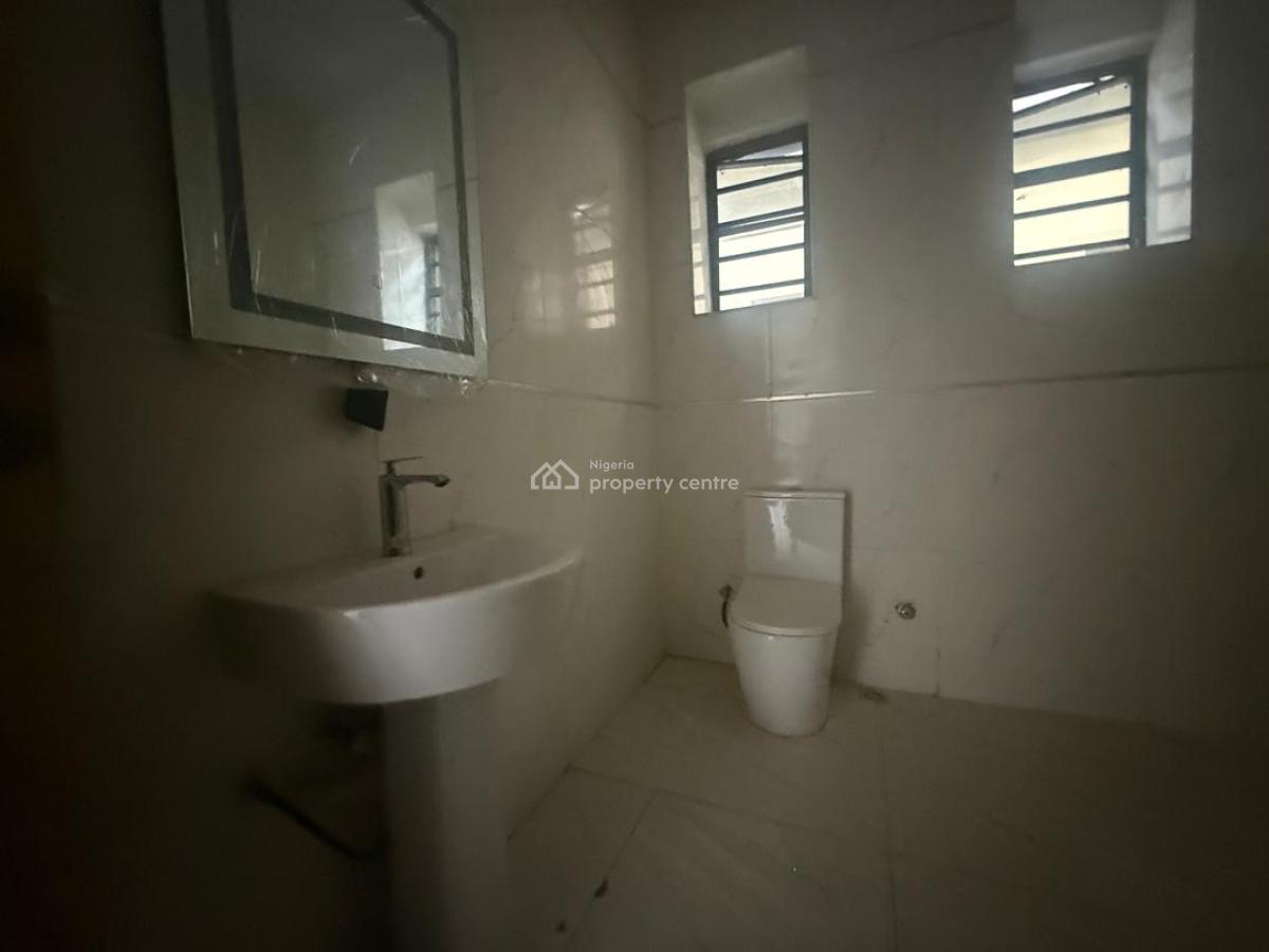 4 Bedroom  Semi-detached Duplex, Lekki Phase 2, Lekki, Lagos, Semi-detached Duplex for Sale