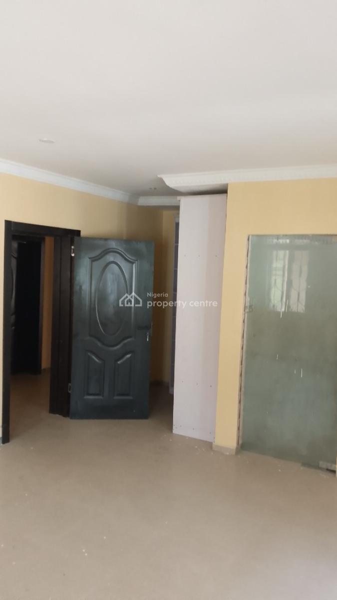 Massive 3bedrooms Flat, Blanco Area Sangotedo Lagos State, Sangotedo, Ajah, Lagos, Flat / Apartment for Rent