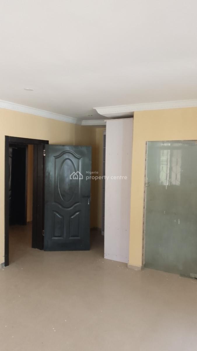 Massive 3bedrooms Flat, Blanco Area Sangotedo Lagos State, Sangotedo, Ajah, Lagos, Flat / Apartment for Rent