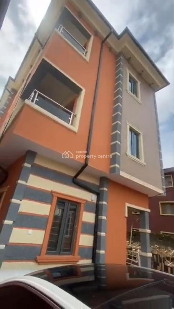 5 Miniflat 8 Studio Apartment, Shomolu, Lagos, House for Sale