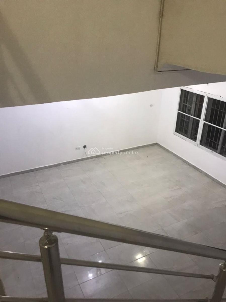 a Well Maintained 3 Bedroom Apartment with Excellent Facility, Ajah, Lekki, Lagos, Flat / Apartment for Rent