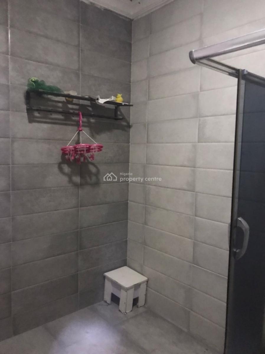 a Well Maintained 3 Bedroom Apartment with Excellent Facility, Ajah, Lekki, Lagos, Flat / Apartment for Rent