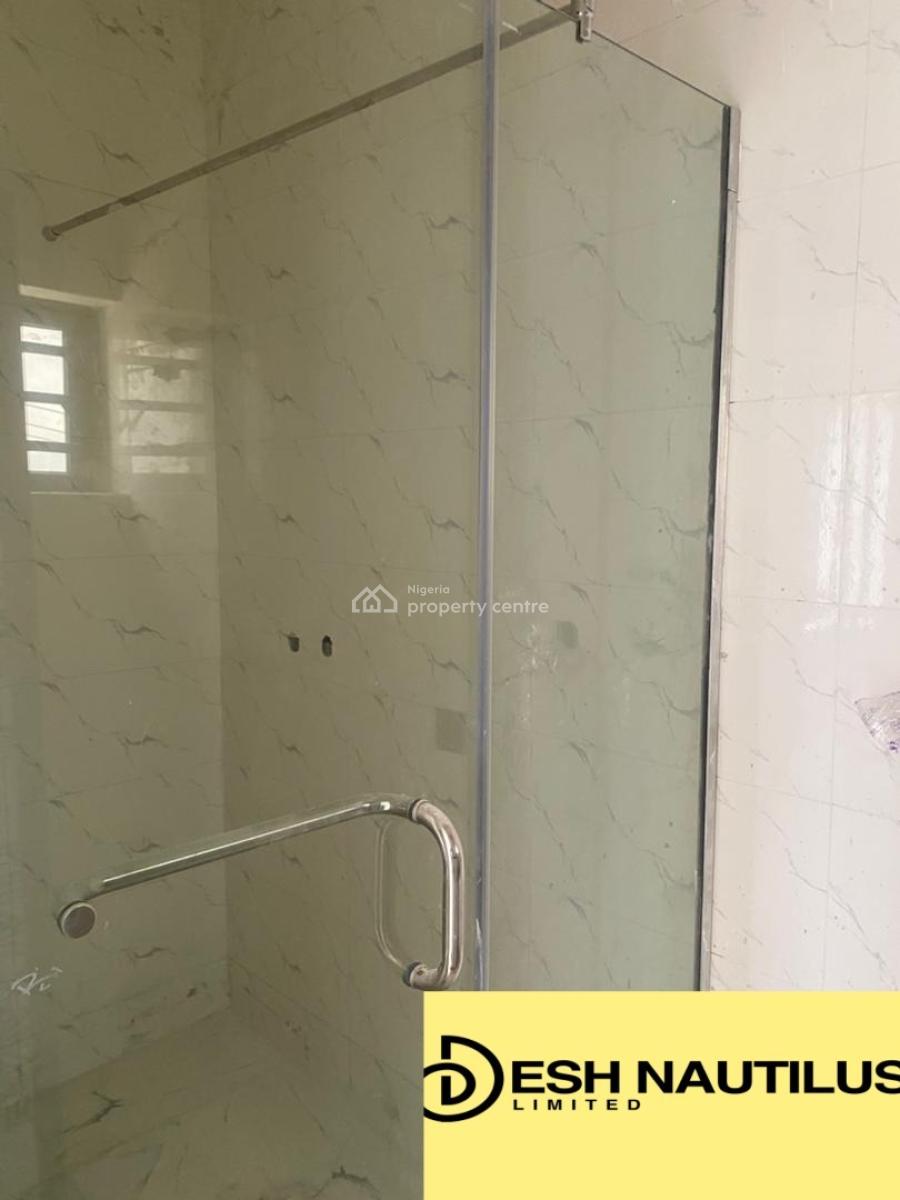 Premium 2 Bedroom Apartment in a Secure Environment, Lekki Phase 2, Lekki, Lagos, Flat / Apartment for Sale