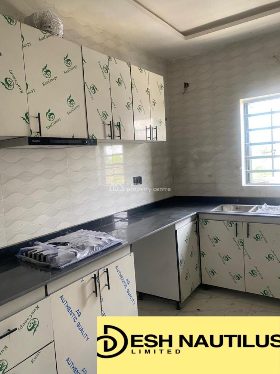 Premium 2 Bedroom Apartment in a Secure Environment, Lekki Phase 2, Lekki, Lagos, Flat / Apartment for Sale