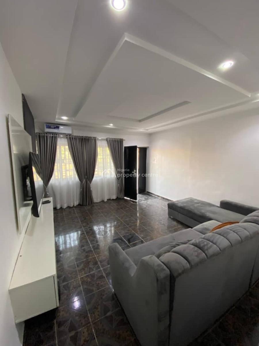 Fully Furnished 1 Bedroom Flat Located in a Serene Environment, Wuse Zone 7, Wuse, Abuja, Flat / Apartment for Rent