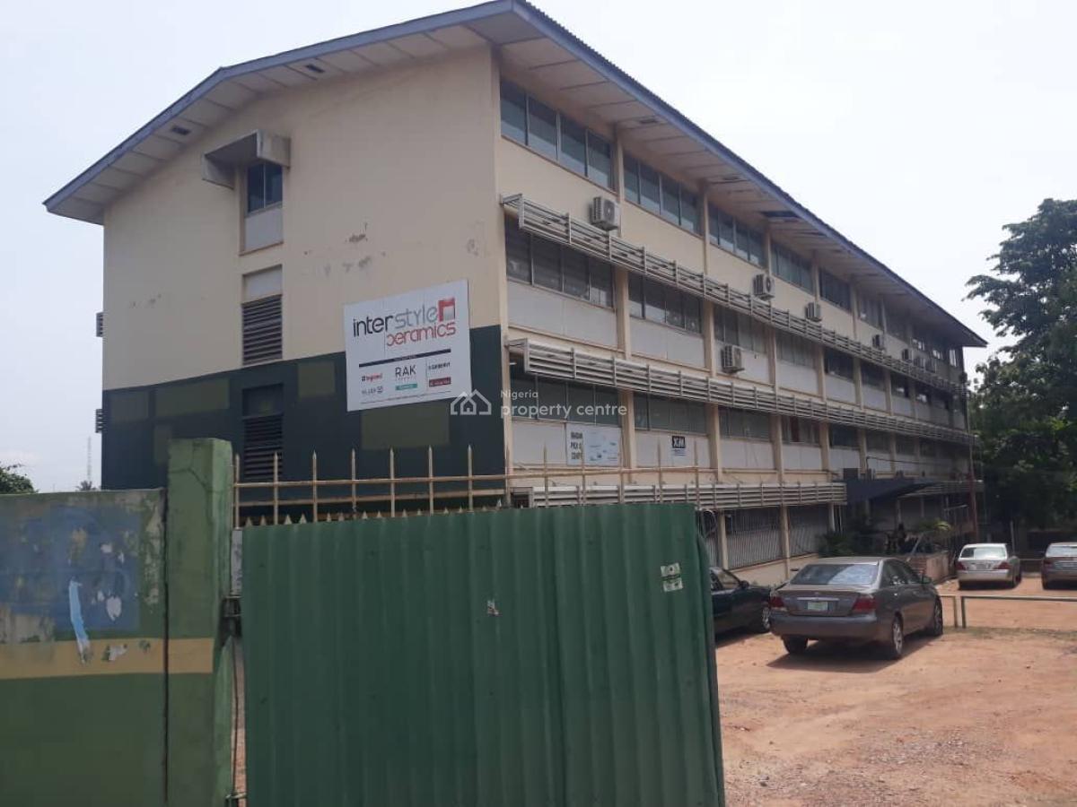 Functional Construction Company, Onireke Road, Dugbe, Ibadan, Oyo, Factory for Sale