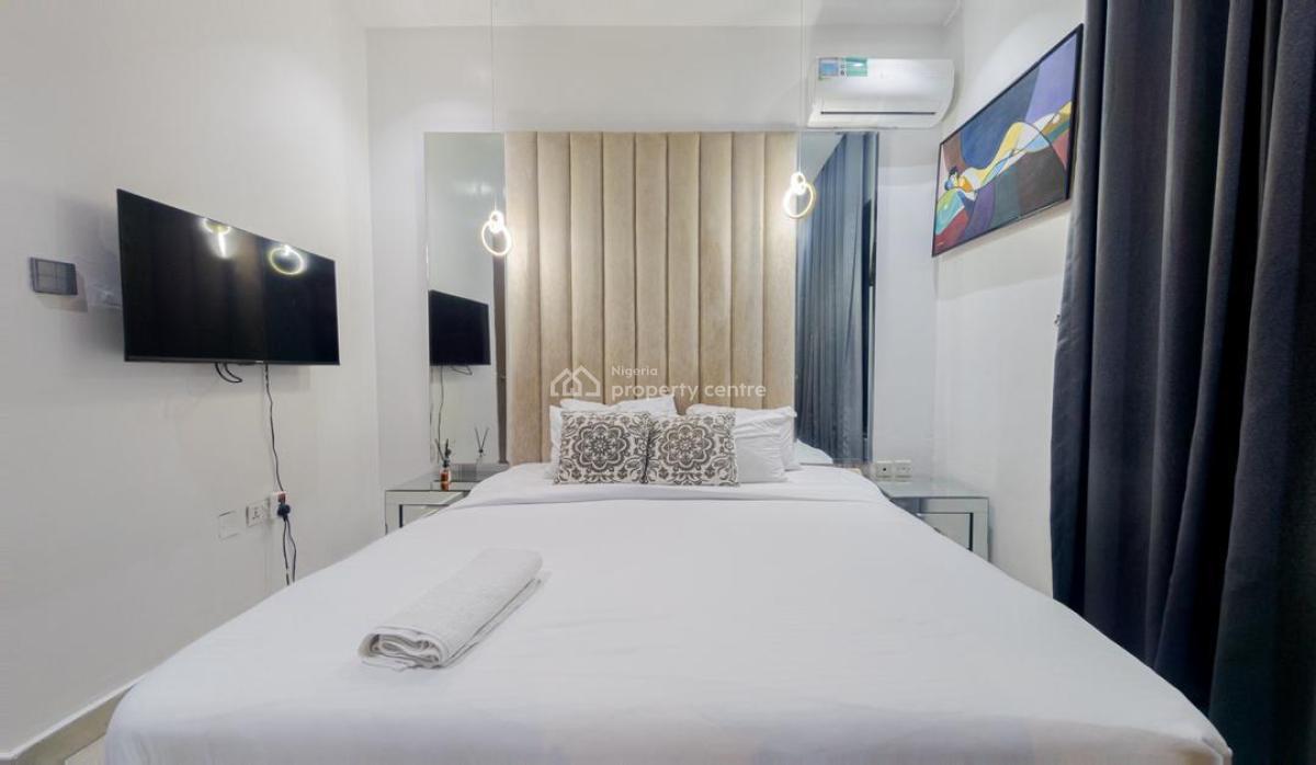 Luxury 2bedroom Apartment, Lekki Phase 1, Lekki, Lagos, Flat / Apartment for Sale