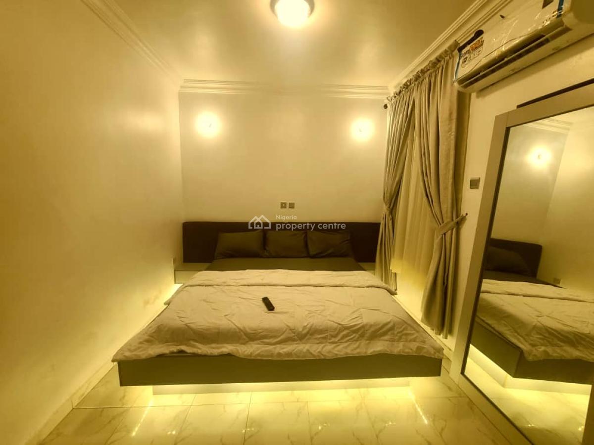 Luxury 1 Bedroom Apartment with Snooker Board, Gra, Ikeja, Ikeja, Lagos, Flat / Apartment Short Let