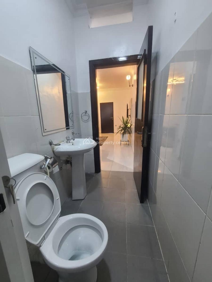 Luxury 1 Bedroom Apartment with Snooker Board, Gra, Ikeja, Ikeja, Lagos, Flat / Apartment Short Let