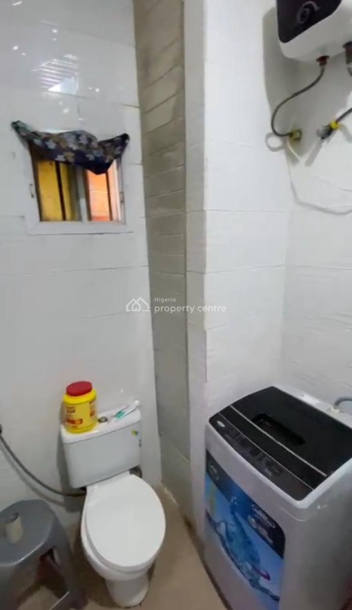 Large and Spacious 2 Bedroom Flat Serviced Apartment, Estate Chevron Drive, Lekki, Lagos, Flat / Apartment for Rent