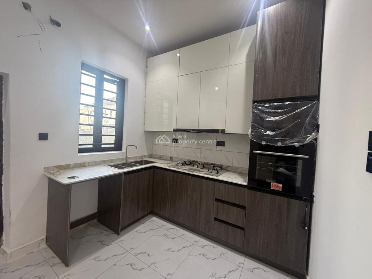 4 Bedroom  Terrace Duplex, Lekki Phase 2, Lekki, Lagos, Terraced Duplex for Sale